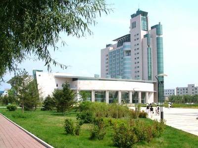 這所高校是中國(guó)學(xué)科門類最齊全的名牌大學(xué),在校生超過(guò)7萬(wàn)人!